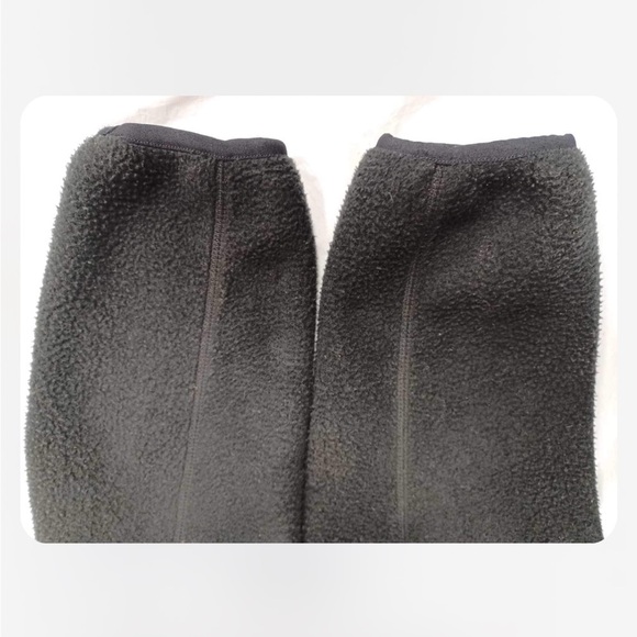 Patagonia Women's Charcoal Gray Teddy Fleece Jacket - Picture 8 of 13